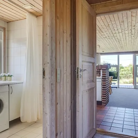 Dom wakacyjny Kirsten - 800m From The Sea By Interhome *