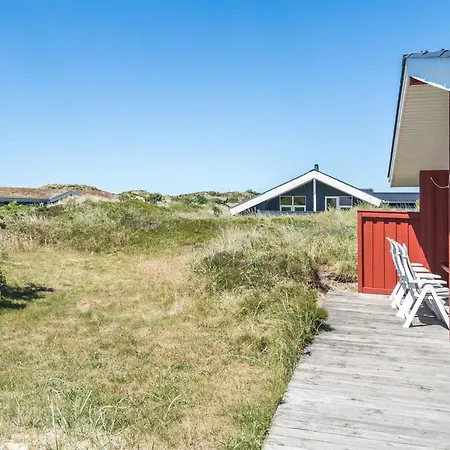 Dom wakacyjny Kirsten - 800m From The Sea By Interhome Henne Strand